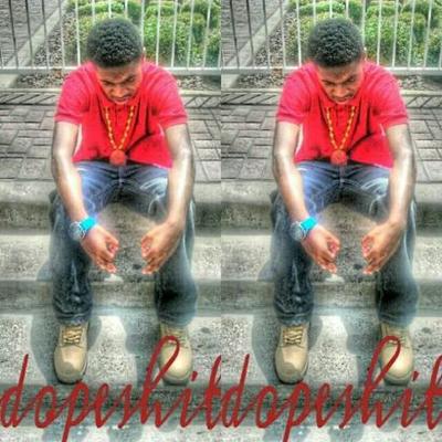 Profile Picture of Luch Jay Molly (@mavery4397) on Twitter
