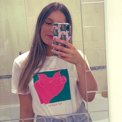Profile Picture of Emma Soanes (@Emma_Soanes) on Twitter