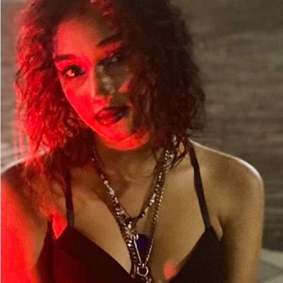 Profile Picture of Lani Gonzalez (@lani2221) on Poshmark