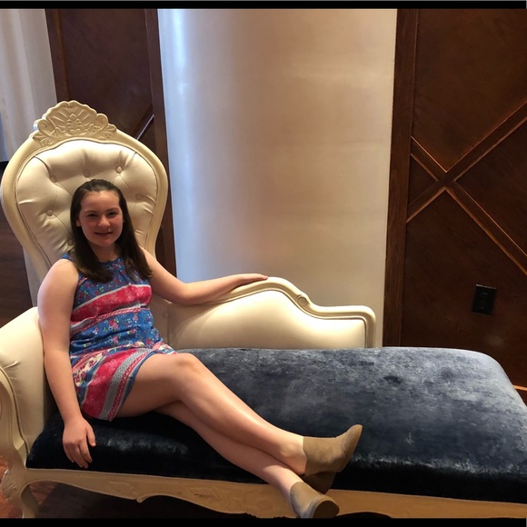 Profile Picture of Jenna Sigrest (@jensigrest) on Poshmark