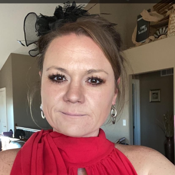 Profile Picture of Sarah Laib (@slaib) on Poshmark