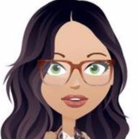 Profile Picture of Miko Ikea (@mhkikd) on Poshmark