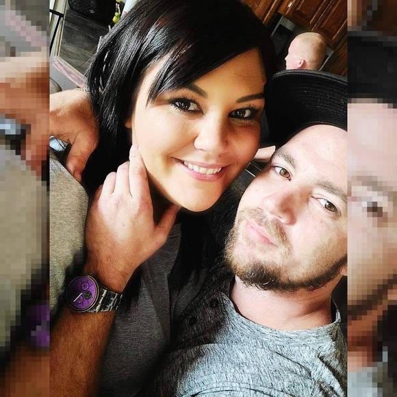 Profile Picture of Thomas Wesley (@justawhiteboy32) on Poshmark