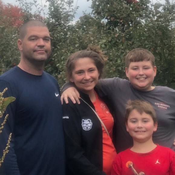 Profile Picture of Philip C linderman jr. (@iberty1975) on Poshmark