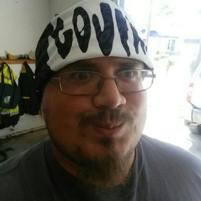Profile Picture of Travis Larsen (@Tee__Ehl) on Twitter