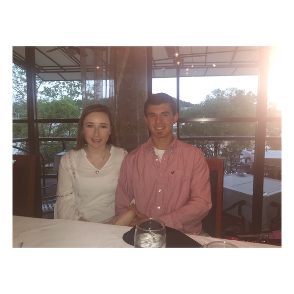 Profile Picture of Cierra Fontinell (@cierrafomtinell) on Poshmark