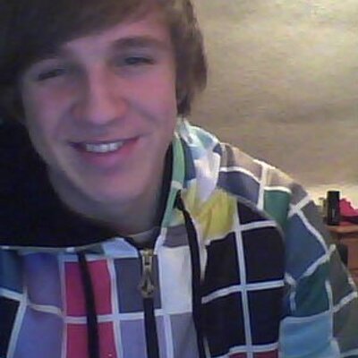 Profile Picture of Robin Lange (@RAWRbinL) on Twitter