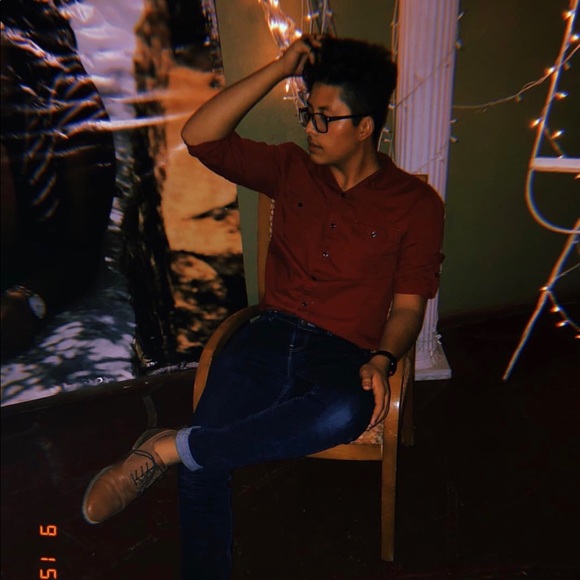 Profile Picture of Kevin Macias (@kmacia9651) on Poshmark