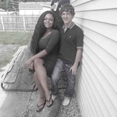 Profile Picture of Jonathan Schoen (@jschoen1698) on Twitter