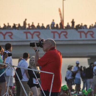Profile Picture of Jon Walk (@OnTheMicrophone) on Twitter
