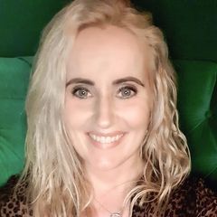 Profile Picture of jonaellen (@jonaellen) on Tiktok