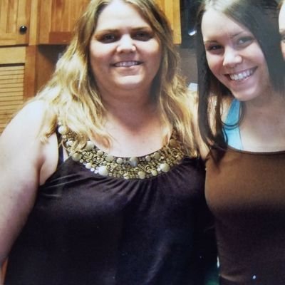 Profile Picture of Kelly Copeland (@KellyCampbell66) on Twitter