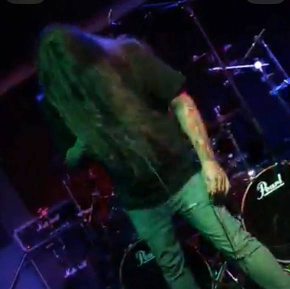 Profile Picture of Brian Deneffe (@skindnef) on Poshmark