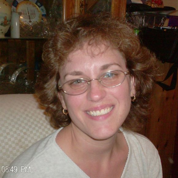 Profile Picture of Michel Knopf (@micheljknopf) on Poshmark