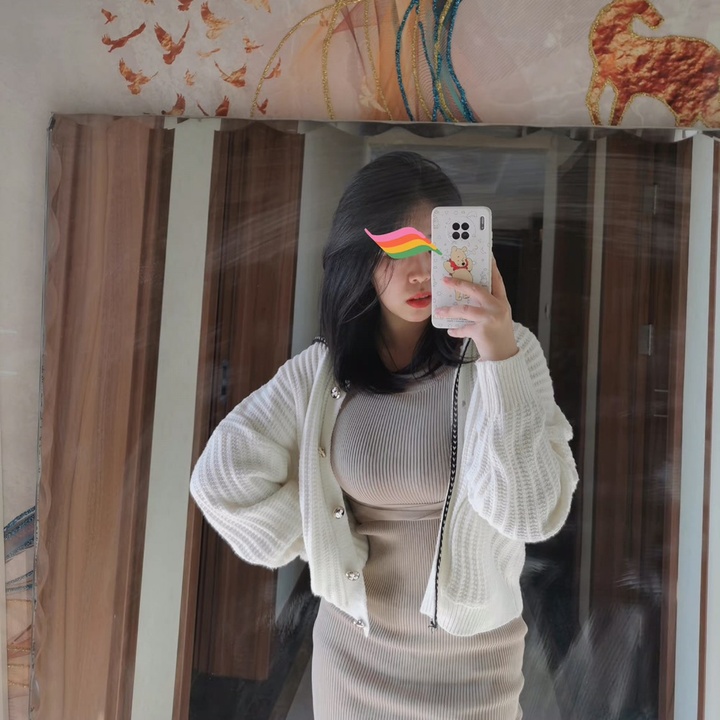 Profile Picture of Phoebe Lau (@phoebe3580) on Tiktok