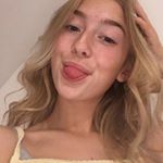 Profile Picture of Esther Hughes (@estherhughes_) on Instagram