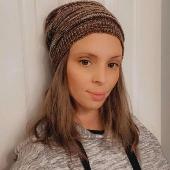 Profile Picture of Jessica Policano (@j_adams_07) on Poshmark