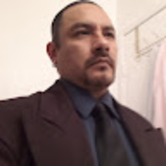 Profile Picture of Alehandro Gerrero (@alehandrog) on Poshmark