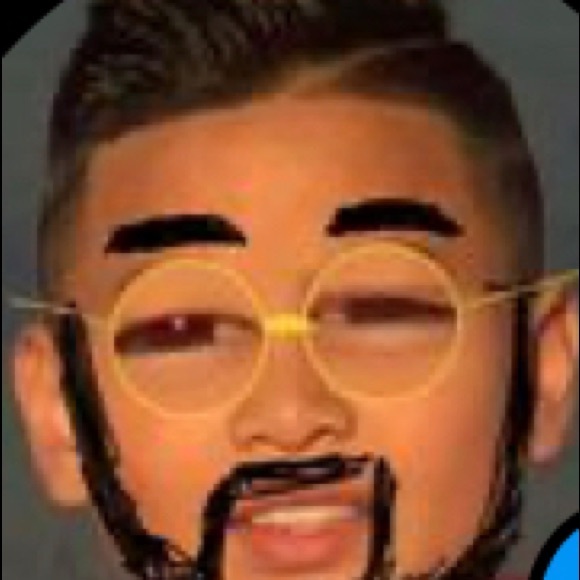 Profile Picture of Jayden Rattanabandith (@jay_rattana08) on Poshmark