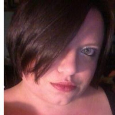 Profile Picture of Crystal Hinkle (@jill_2003) on Twitter