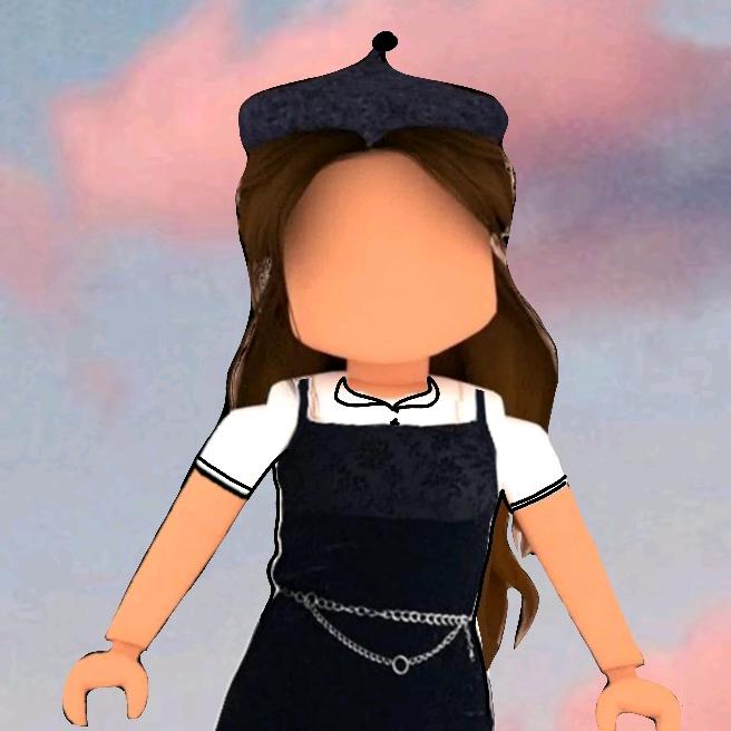 Profile Picture of sofia🌎🌏🌏 (@roblog1) on Tiktok