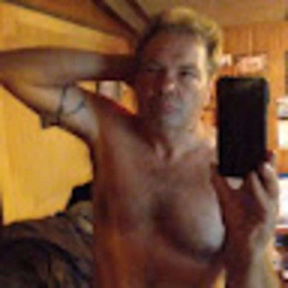 Profile Picture of Tommy Pruitt (@traybilling) on Poshmark