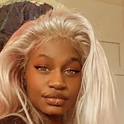 Profile Picture of Mika Horton (@mika_horton) on Twitter