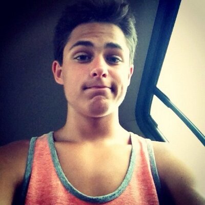 Profile Picture of Joseph Marsalisi (@JoeSmoov_) on Twitter