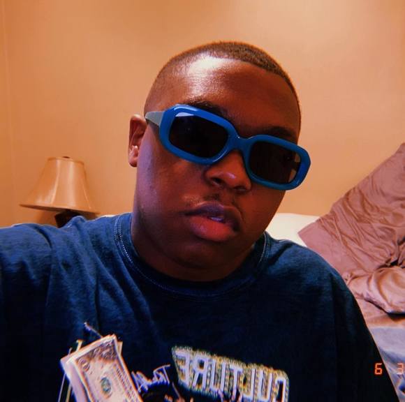 Profile Picture of Malik Scott (@malikscott09) on Poshmark