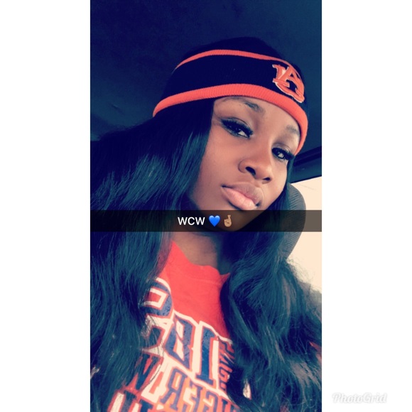 Profile Picture of Keiona Toney (@keiona8) on Poshmark