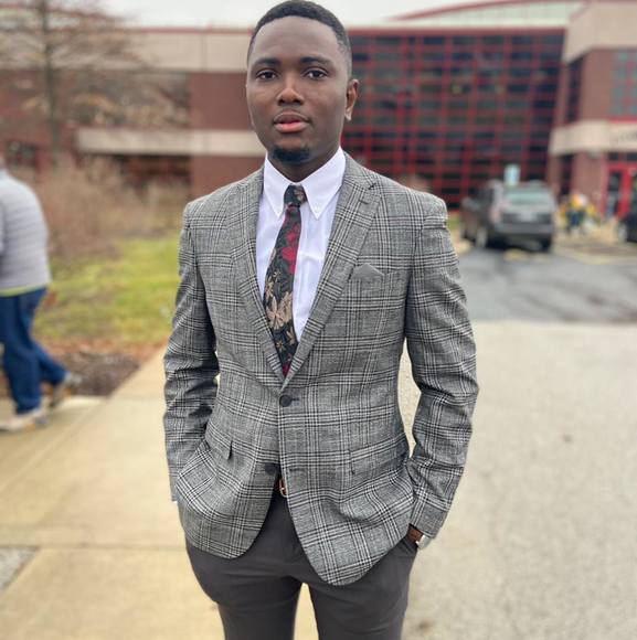 Profile Picture of Olalekan Adeogun (@adeogunolalekan) on Poshmark