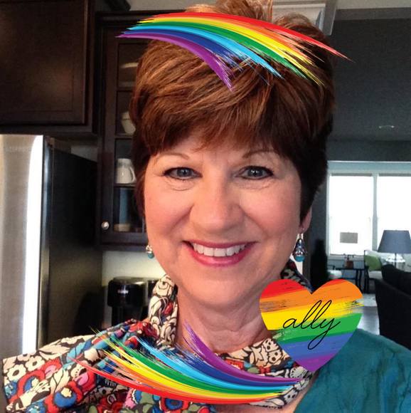 Profile Picture of Lisa Plank (@elplank) on Poshmark