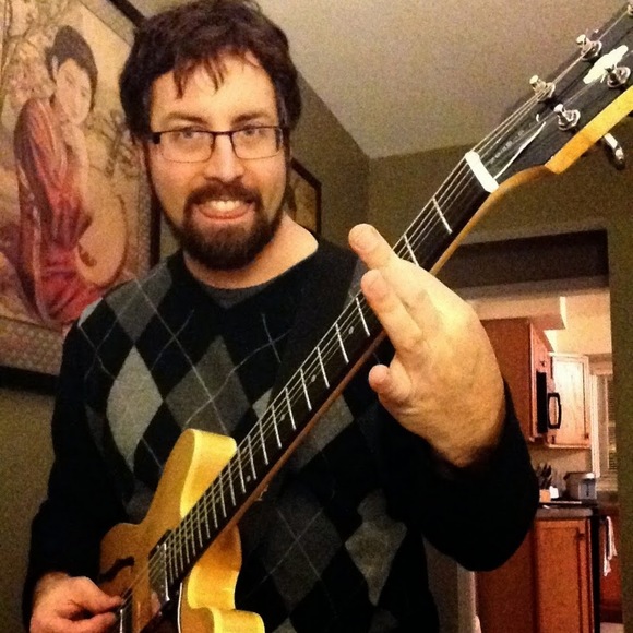 Profile Picture of Johnathon Beals (@johnathonbeals) on Poshmark