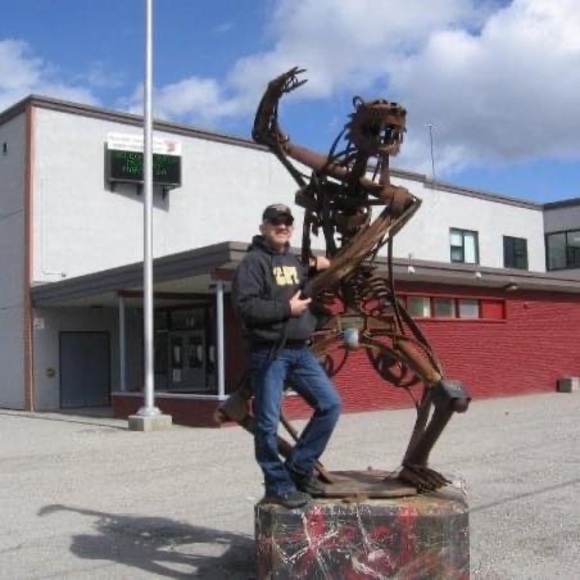 Profile Picture of Scott Phillips (@souwestnova) on Poshmark