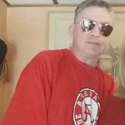 Profile Picture of Carroll Lee (@carrolllee29) on Twitter