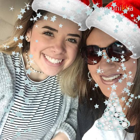 Profile Picture of Carrie Bledsoe (@cbled41) on Poshmark