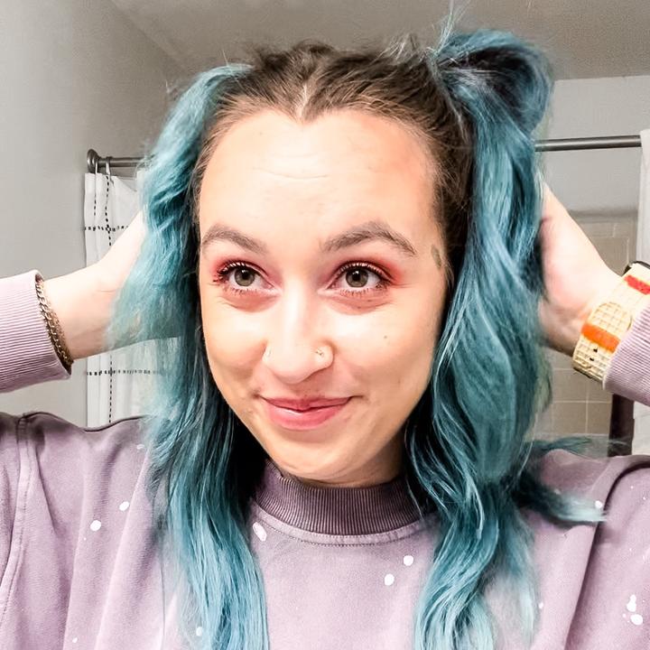 Profile Picture of   Jennifer Stephens... (@byjennsteph) on Tiktok