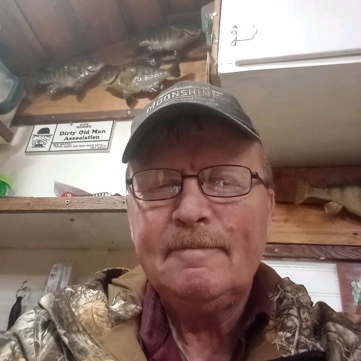 Profile Picture of scottkurth (@scottkurth) on Tiktok