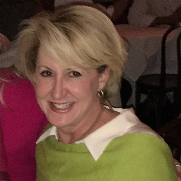 Profile Picture of Allison Callender (@allicalle) on Poshmark