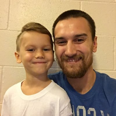 Profile Picture of Kyle Cooney (@cooneydad1011) on Twitter