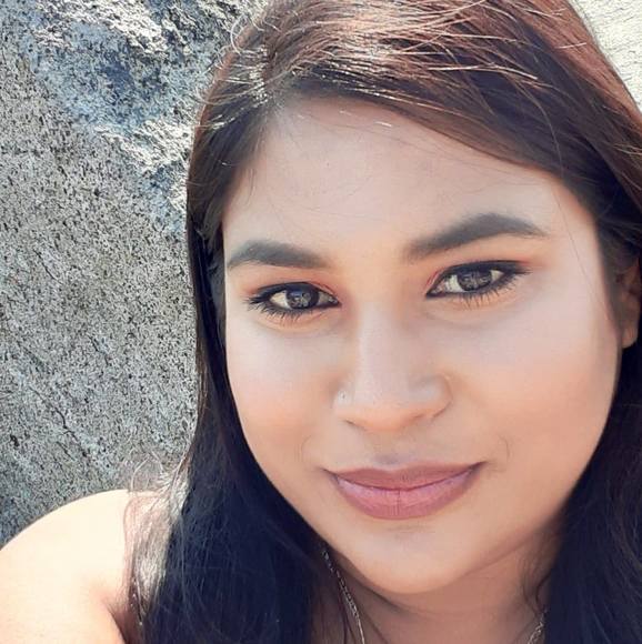 Profile Picture of Pooja Chandra (@shaktikachandra) on Poshmark