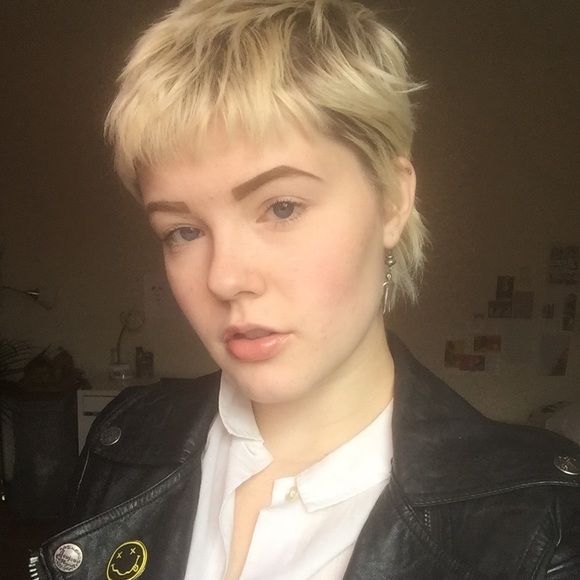 Profile Picture of Abby Tompkins (@abbytompkins) on Poshmark
