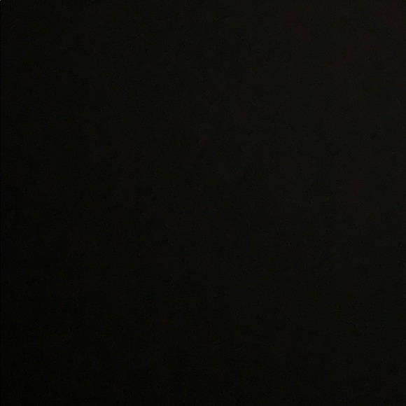 Profile Picture of Olivia Reyna (@oliviareyna) on Poshmark