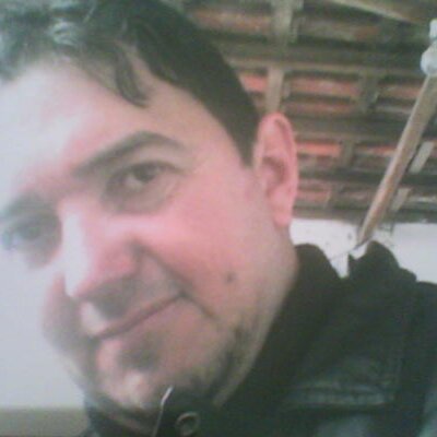 Profile Picture of Mola. (@MolaLuis1000) on Twitter