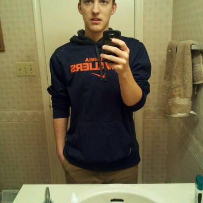 Profile Picture of Michael Woolfolk (@Michael2594) on Twitter
