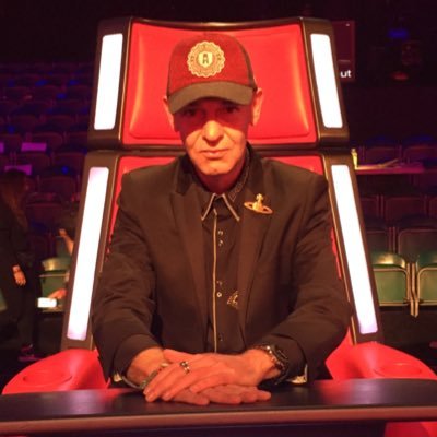 Profile Picture of Jon Boyce (@thejonboyce) on Twitter