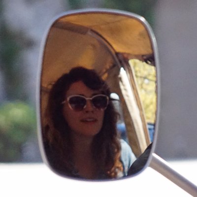 Profile Picture of Jennifer Lambe (@catedracuba) on Twitter