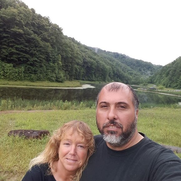 Profile Picture of Ruth Arivett (@ruth7337) on Poshmark