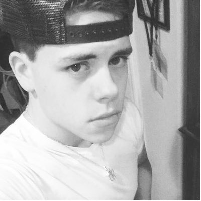 Profile Picture of Ryan Laurent (@ryanlee918) on Twitter