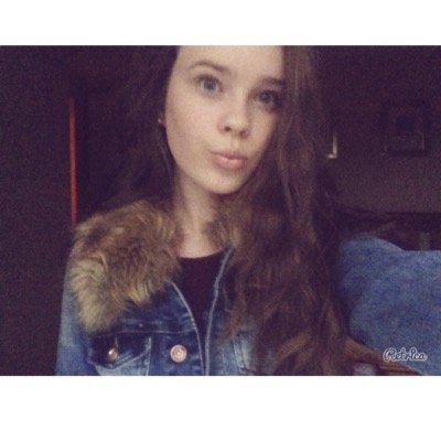 Profile Picture of Ella Sweeney (@ellasweeney365) on Twitter